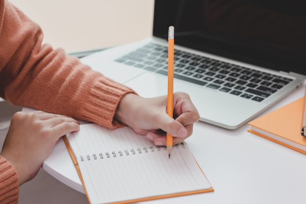 20240828 - 赞助文章 vs 软文 - 写作